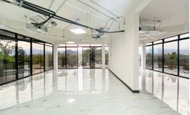 Edificio en Venta en Periférico Sur