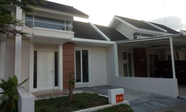 RUMAH MURAH & CANTIK, DEKAT BANDARA, TEPI JALAN UTAMA DI MANADO