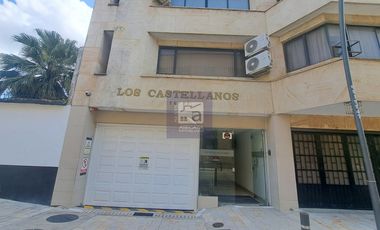 COD. 131 - SE ARRIENDA OFICINA - BARRIO: CENTRO