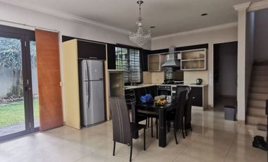 Disewakan Rumah Besar Telaga Golf Virginia BSD Tangerang - Furnish Lengkap Bersih Nyaman Siap Huni Harga Murah