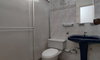 casa en venta en quinta bosch. Cod V29736