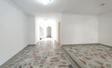 casa en venta en quinta bosch. Cod V29736