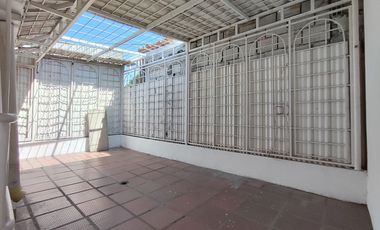 casa en venta en quinta bosch. Cod V29736