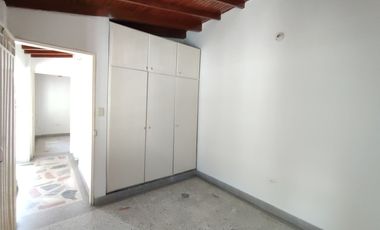 casa en venta en quinta bosch. Cod V29736