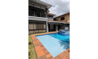 COD25 Casa Altos de Panamá