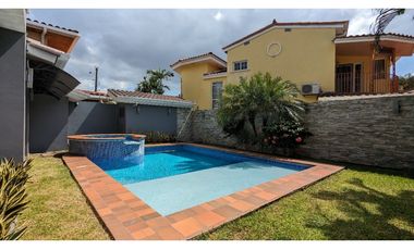 COD25 Casa Altos de Panamá