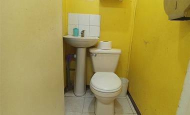 Terreno con local comercial en el corazón de viña