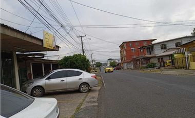 ALQUILO LOCAL EN LA CHORRERA AVENIDA BOLIVAR 250MTS