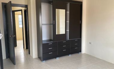 Alquilo casa en Manta  en urbanizacion privada a dos minutos de la fabril