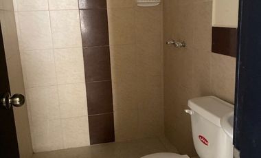 Alquilo casa en Manta  en urbanizacion privada a dos minutos de la fabril