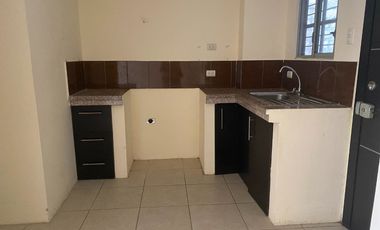 Alquilo casa en Manta  en urbanizacion privada a dos minutos de la fabril