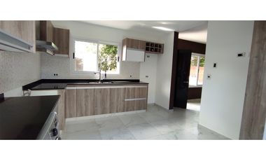 venta dúplex paso del rey centro