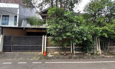 Rumah Siap Huni Area Tenang dan Prime di Jl Ubud