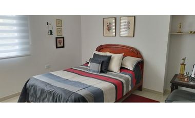 CASA PARA ARRIENDO EN LOMA DEL ESCOBERO