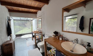 casa en venta en aposentos. Cod V5145153