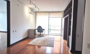 apartamento en arriendo/venta en el poblado. Cod A5880