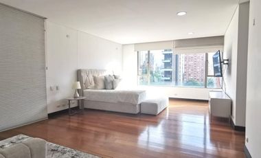 apartamento en arriendo/venta en el poblado. Cod A5880