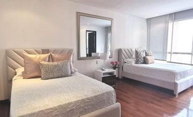 apartamento en arriendo/venta en el poblado. Cod A5880