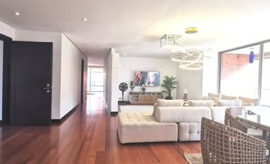 apartamento en arriendo/venta en el poblado. Cod A5880