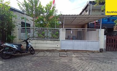 Dijual Rumah Bangunan 2 Lantai Di Jl. Gubeng Kertajaya, Surabaya