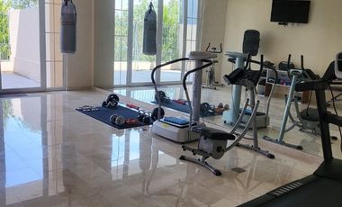 Casa nueva con colindancia al campo de golf ejecutivo