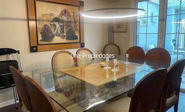 Casa en venta de 5 dorm. en Lo Barnechea