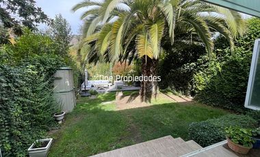 Casa en venta de 5 dorm. en Lo Barnechea