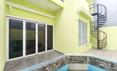 Rumah LT 220 Hadap Timur 15 Mnt ke Living World Grand Wisata J-45516