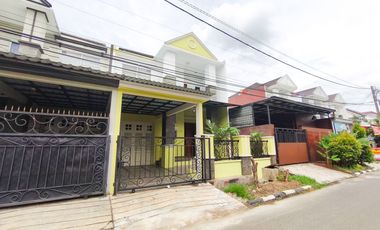 Rumah LT 220 Hadap Timur 15 Mnt ke Living World Grand Wisata J-45516