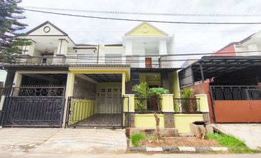 Rumah LT 220 Hadap Timur 15 Mnt ke Living World Grand Wisata J-45516