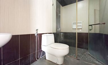 Rumah LT 220 Hadap Timur 15 Mnt ke Living World Grand Wisata J-45516