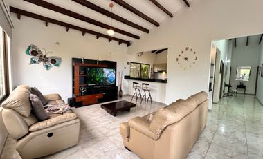 casa campestre en venta en la mesa. Cod V1460
