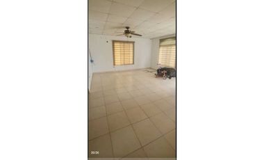 BRISAS DEL LAGO CASA EN LAS CUMBRES CASA EN VENTA