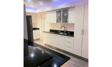 BRISAS DEL LAGO CASA EN LAS CUMBRES CASA EN VENTA