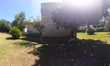 Venta de Casa Quinta en Paso del Rey Centro, calle Paganelli 258