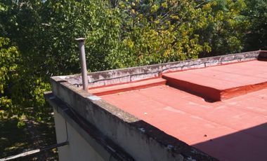 Venta de Casa Quinta en Paso del Rey Centro, calle Paganelli 258