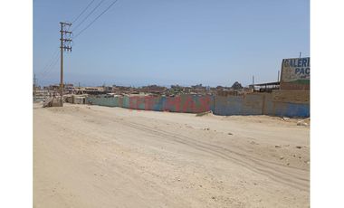Se Vende Terreno Comercial En Avenida Topografos En Ventanilla