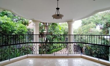 Town House di Cilandak dgn Kolam Renang & Unit Bagus Kondisi Semi Furnished HSE-A0523