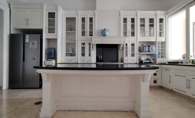 Town House di Cilandak dgn Kolam Renang & Unit Bagus Kondisi Semi Furnished HSE-A0523