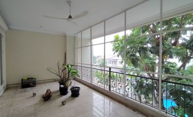 Town House di Cilandak dgn Kolam Renang & Unit Bagus Kondisi Semi Furnished HSE-A0523