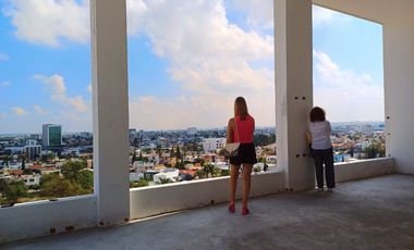 PENTHOUSE D SUPER LUJO EN EL CORAZÓN DE BOSQUES