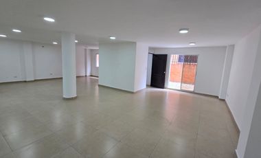 edificio en arriendo en ciudad jardín. Cod A9190159