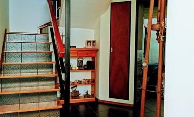 VENTA TRIPLEX EN SAAVEDRA