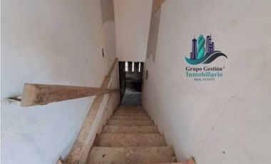 VENDO HOSTAL EN OBRA GRIS EN BUGABA