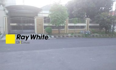 Rumah Strategis Siap Huni, Jl. Raya Kupang Baru, Surabaya