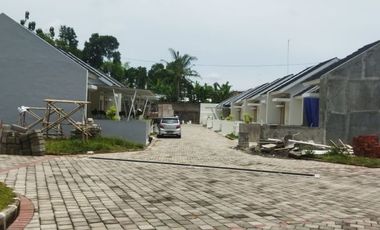 Jual Hunian Minimalis Di Perumahan Elit Prambanan Hanya 350jt Siap KPR