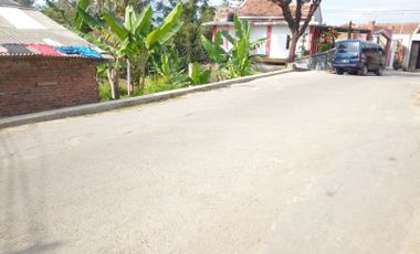 226 M2 Tanah 2 Muka Jalan Untuk Usaha di Ngamprah, Bandung Barat