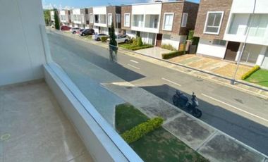 casa en venta en sector lomitas. Cod V1555