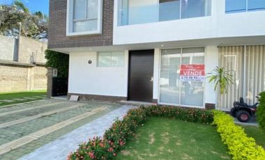 casa en venta en sector lomitas. Cod V1555