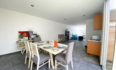 Casa en Condominio  3 Rec. 153 m2 , con alberca a 20 minutos de Cuernavaca, Mor.